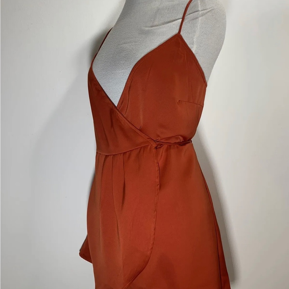 Motel Rocks Red Dress Furia Satin Rust Party Dress V-Neck Wrap Size XS UK 8 - Picture 5 of 8